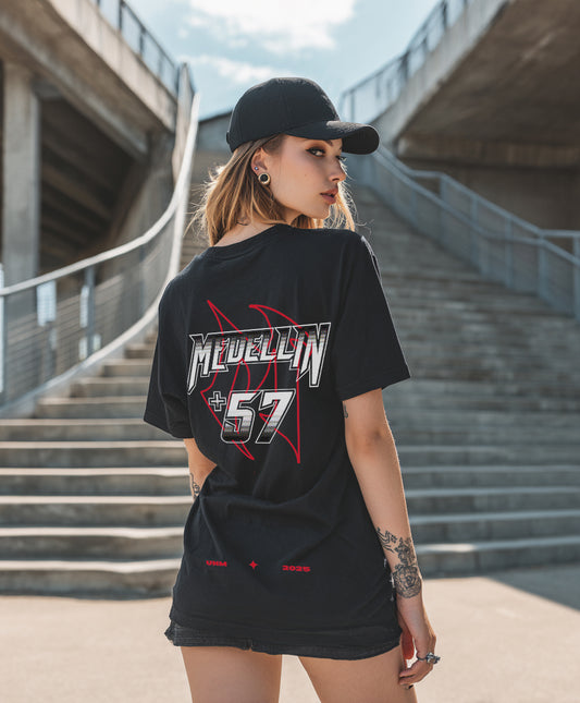 OVERSIZE "Medallo +57" T-shirt